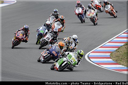 moto3_035_republique_tcheque_brno_2013.jpg