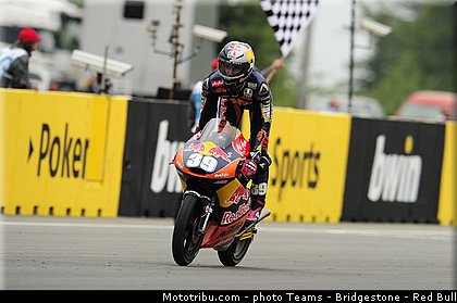 moto3_salom_005_republique_tcheque_brno_2013.jpg