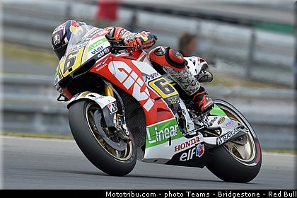 motogp_bradl_016_republique_tcheque_brno_2013.jpg