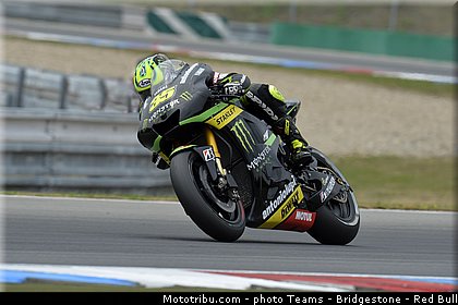 motogp_crutchlow_012_republique_tcheque_brno_2013.jpg