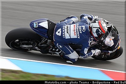 motogp_de_puniet_008_republique_tcheque_brno_2013.jpg