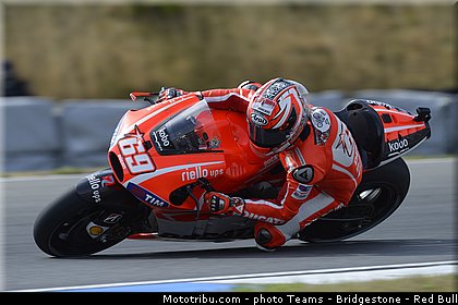 motogp_hayden_004_republique_tcheque_brno_2013.jpg