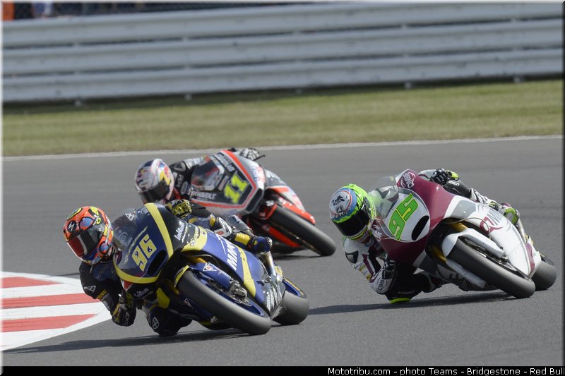 moto2_002_angleterre_silverstone_2013