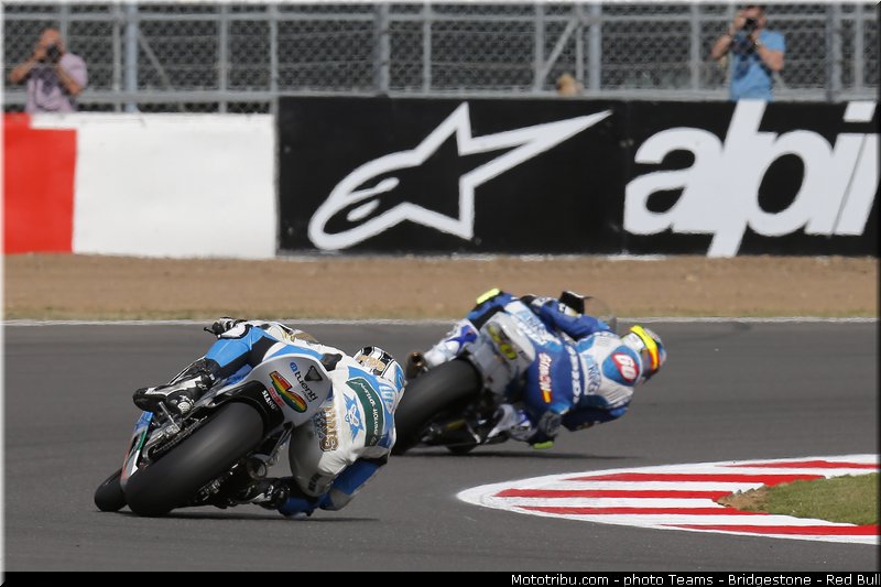 moto2_espargaro_p_001_angleterre_silverstone_2013