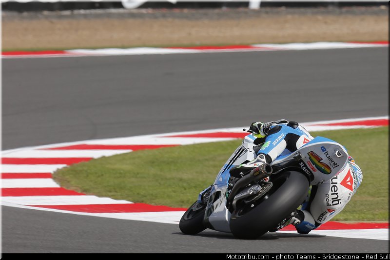 moto2_espargaro_p_002_angleterre_silverstone_2013