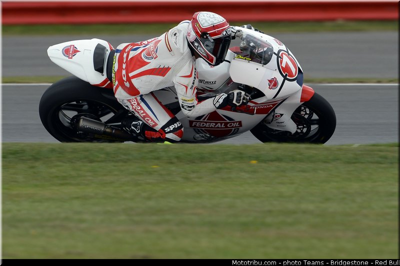 moto2_pradita_004_angleterre_silverstone_2013