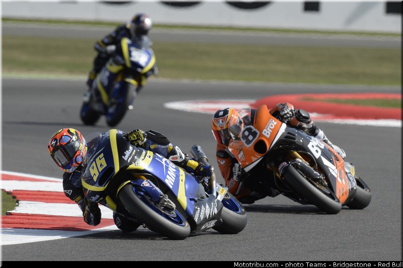 moto2_tech3_005_angleterre_silverstone_2013