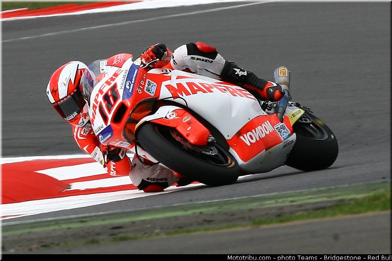 moto2_terol_003_angleterre_silverstone_2013