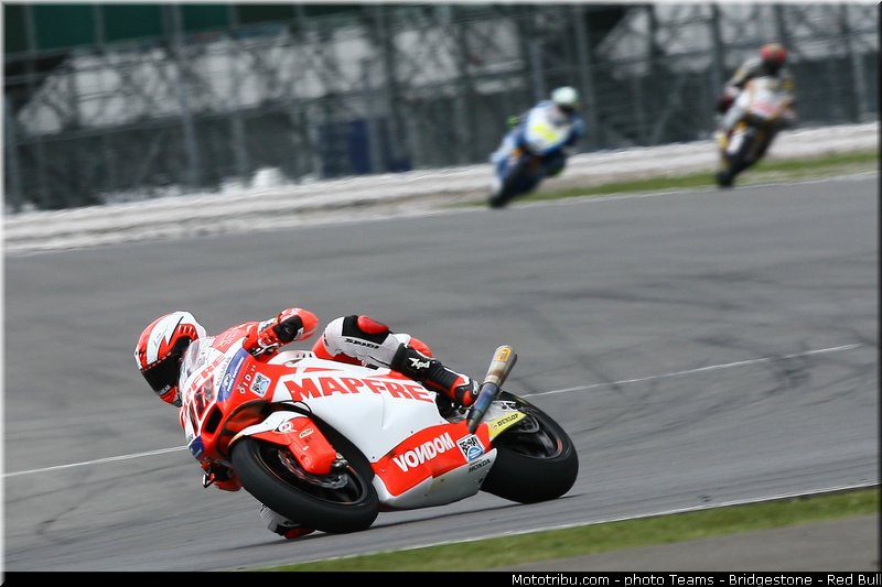 moto2_terol_004_angleterre_silverstone_2013