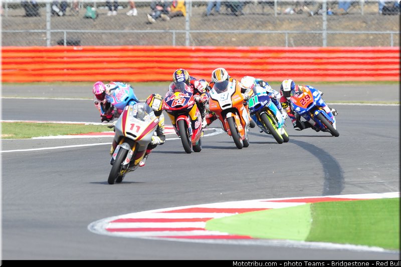 moto3_001_angleterre_silverstone_2013