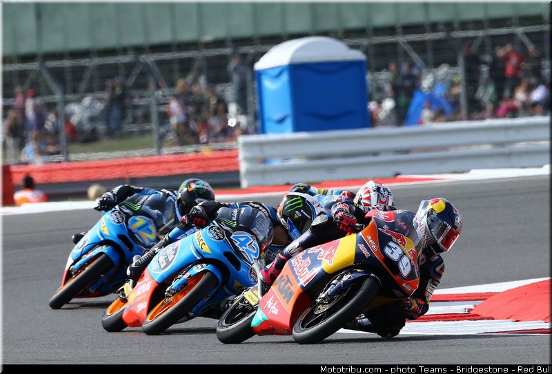 moto3_039_angleterre_silverstone_2013