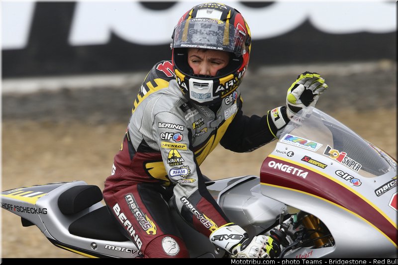 moto3_loi_004_angleterre_silverstone_2013