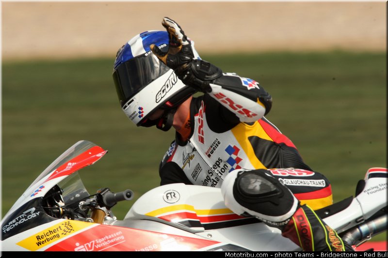 moto3_mcphee_003_angleterre_silverstone_2013