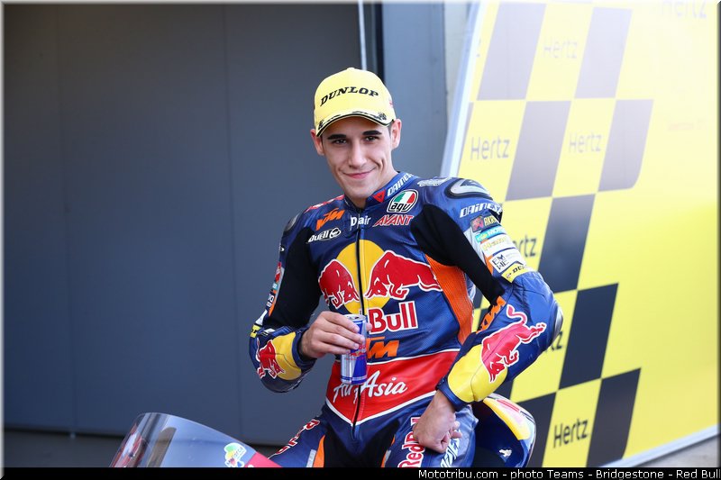moto3_salom_002_angleterre_silverstone_2013
