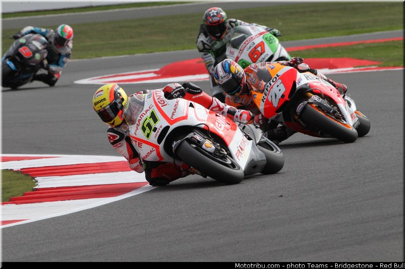 motogp_011_angleterre_silverstone_2013