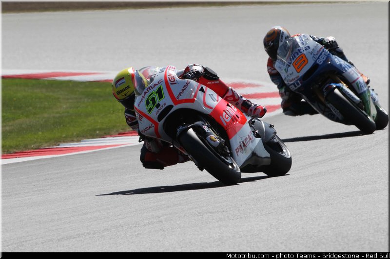motogp_015_angleterre_silverstone_2013