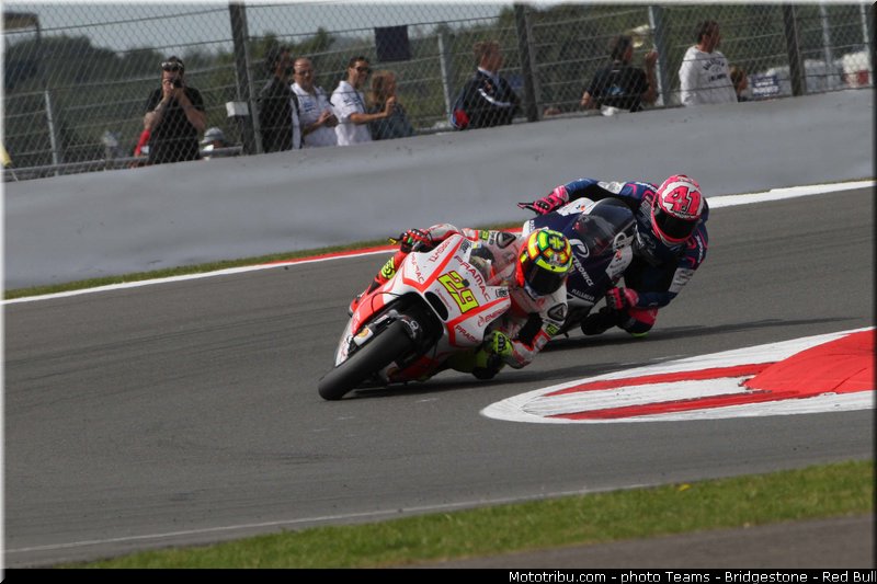 motogp_017_angleterre_silverstone_2013