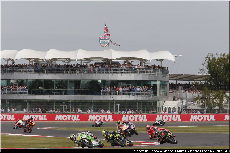 motogp_035_angleterre_silverstone_2013