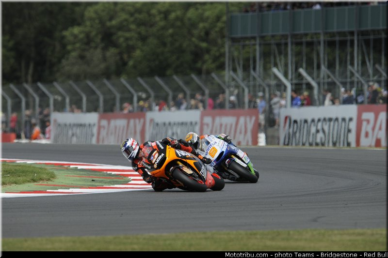 motogp_067_angleterre_silverstone_2013
