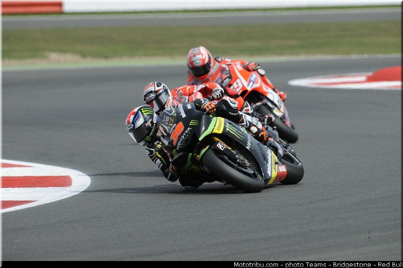 motogp_075_angleterre_silverstone_2013