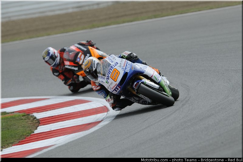 motogp_077_angleterre_silverstone_2013