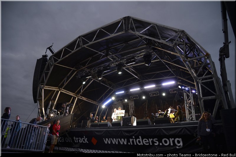 motogp_ambiance_012_angleterre_silverstone_2013