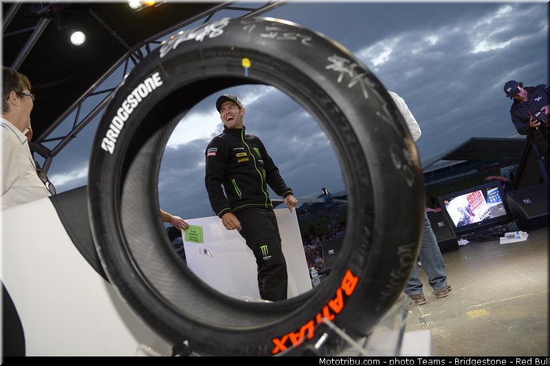 motogp_bridgestone_001_angleterre_silverstone_2013
