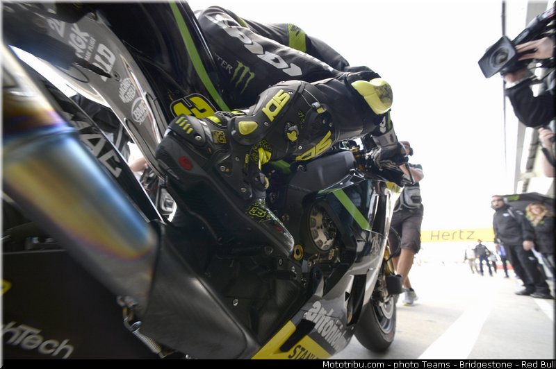 motogp_crutchlow_025_angleterre_silverstone_2013