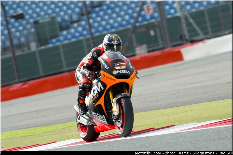 motogp_edwards_001_angleterre_silverstone_2013