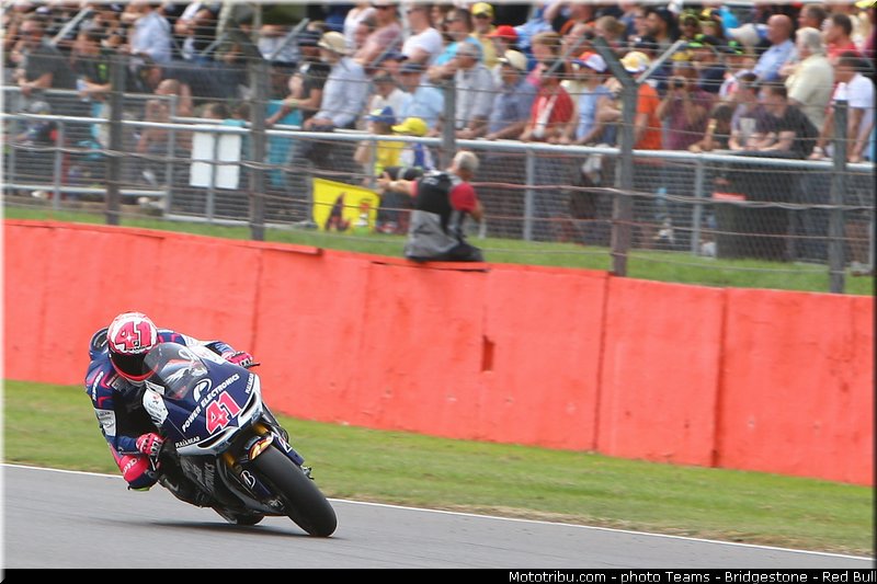 motogp_espargaro_014_angleterre_silverstone_2013