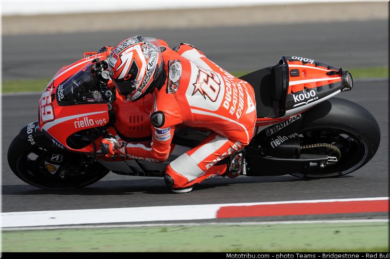 motogp_hayden_009_angleterre_silverstone_2013