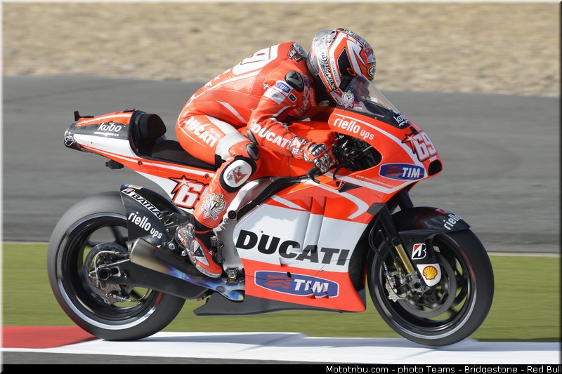 motogp_hayden_012_angleterre_silverstone_2013