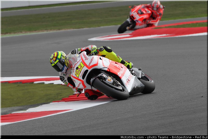 motogp_iannone_003_angleterre_silverstone_2013