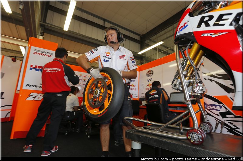 motogp_pedrosa_011_angleterre_silverstone_2013