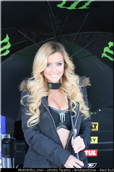 motogp_pitbabe_018_angleterre_silverstone_2013