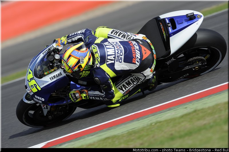 motogp_rossi_007_angleterre_silverstone_2013