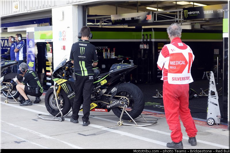 motogp_tech3_002_angleterre_silverstone_2013