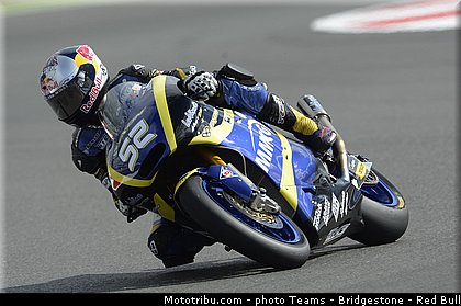 moto2_kent_003_angleterre_silverstone_2013.jpg