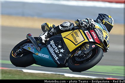 moto2_luthi_010_angleterre_silverstone_2013.jpg