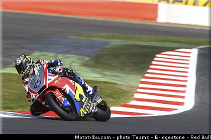 moto2_redding_004_angleterre_silverstone_2013.jpg