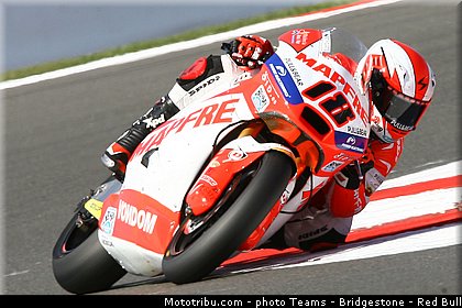 moto2_terol_010_angleterre_silverstone_2013.jpg