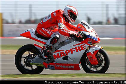 moto2_terol_011_angleterre_silverstone_2013.jpg