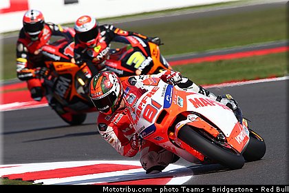 moto2_torres_007_angleterre_silverstone_2013.jpg