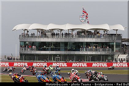 moto3_002_angleterre_silverstone_2013.jpg