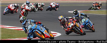 moto3_003_angleterre_silverstone_2013.jpg