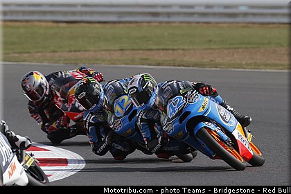 moto3_007_angleterre_silverstone_2013.jpg