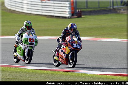 moto3_023_angleterre_silverstone_2013.jpg