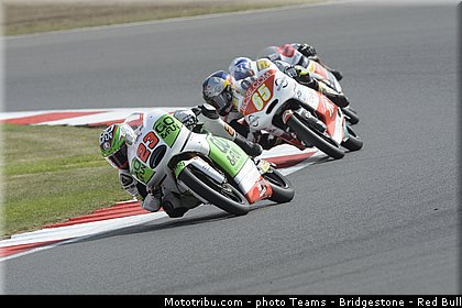 moto3_028_angleterre_silverstone_2013.jpg