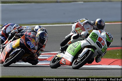 moto3_030_angleterre_silverstone_2013.jpg