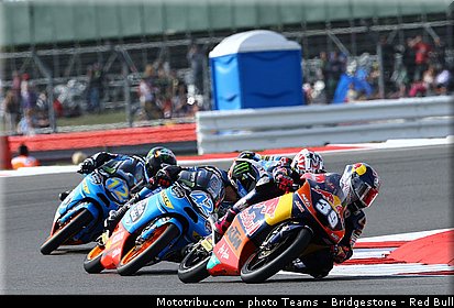 moto3_039_angleterre_silverstone_2013.jpg